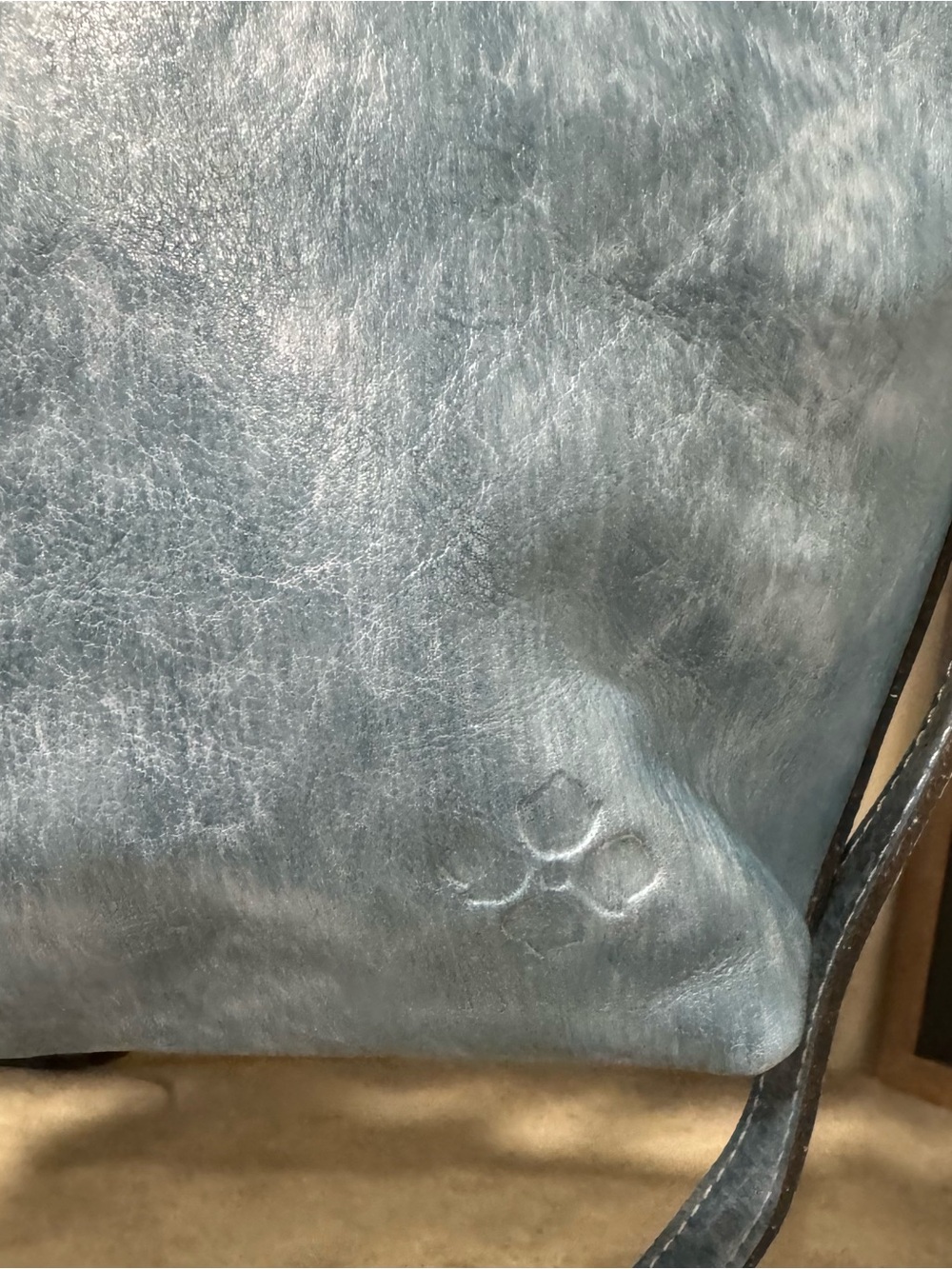 Patricia Nash Analia Tooled Leather Crossbody Tote in Safflower Blue! GUC! - Picture 3 of 12